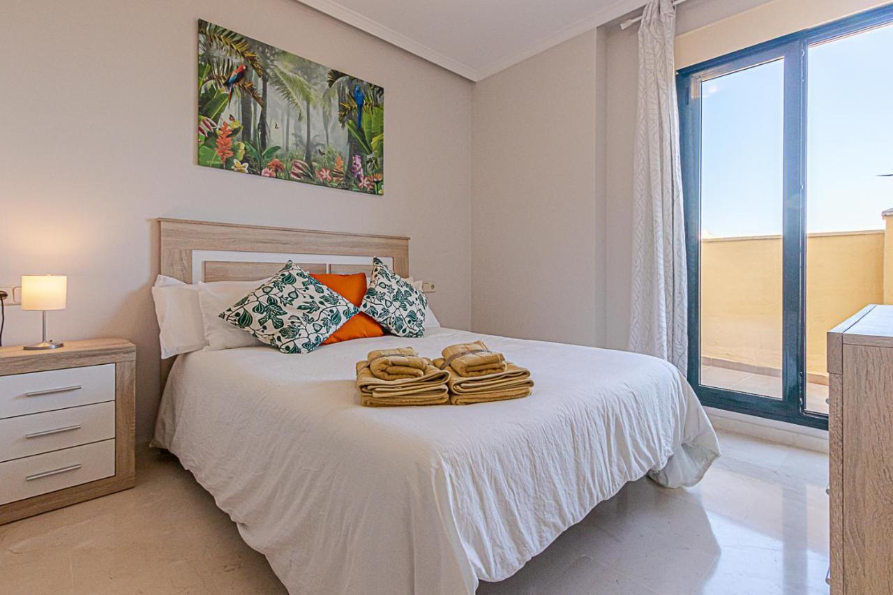 797 Holiday Rentals - Moderno Piso Para 5 Con Hermosas Vistas 贝纳尔马德纳 外观 照片
