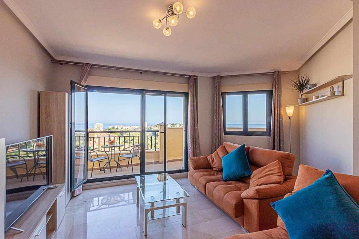 797 Holiday Rentals - Moderno Piso Para 5 Con Hermosas Vistas 贝纳尔马德纳 外观 照片