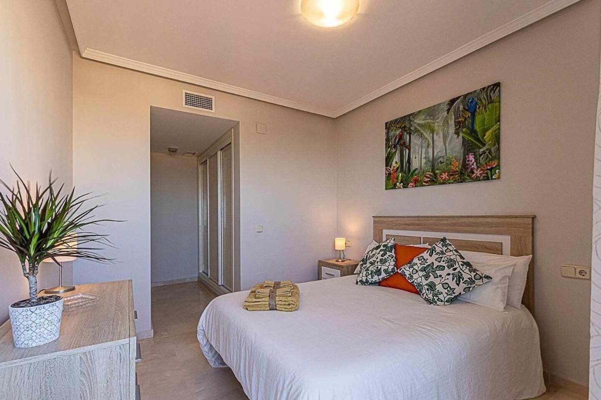 797 Holiday Rentals - Moderno Piso Para 5 Con Hermosas Vistas 贝纳尔马德纳 外观 照片