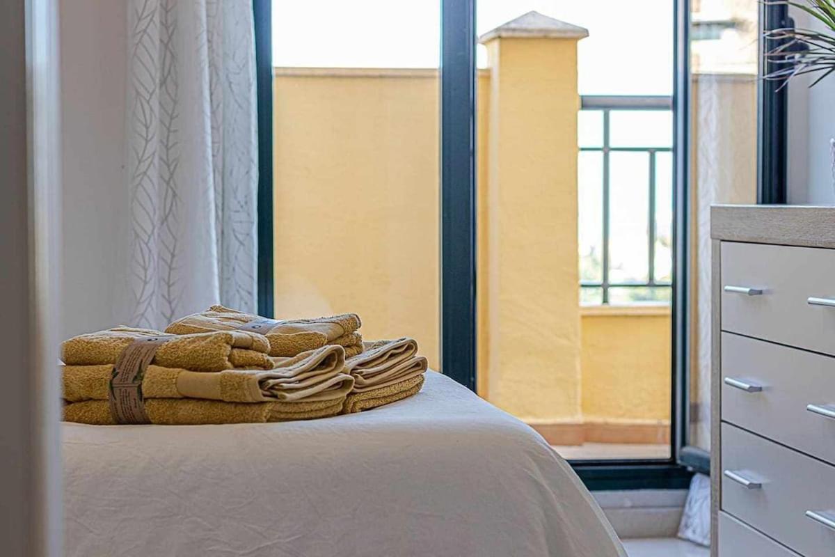 797 Holiday Rentals - Moderno Piso Para 5 Con Hermosas Vistas 贝纳尔马德纳 外观 照片