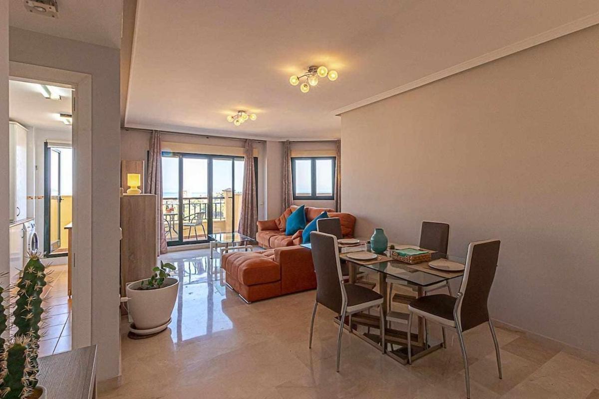 797 Holiday Rentals - Moderno Piso Para 5 Con Hermosas Vistas 贝纳尔马德纳 外观 照片
