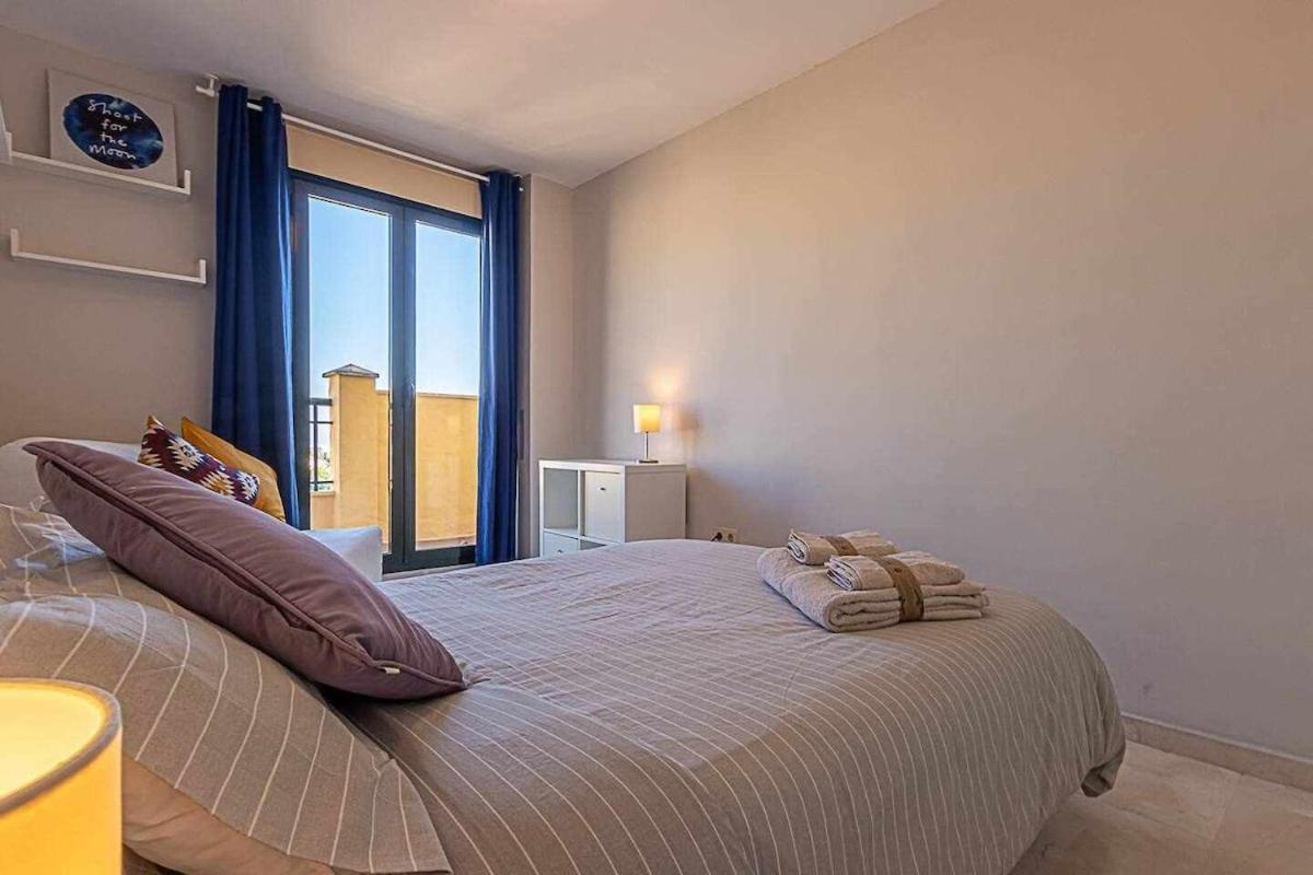 797 Holiday Rentals - Moderno Piso Para 5 Con Hermosas Vistas 贝纳尔马德纳 外观 照片